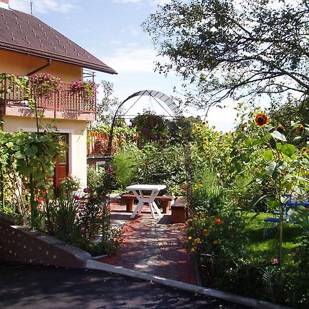 Apartments Ana Смолянац Экстерьер фото